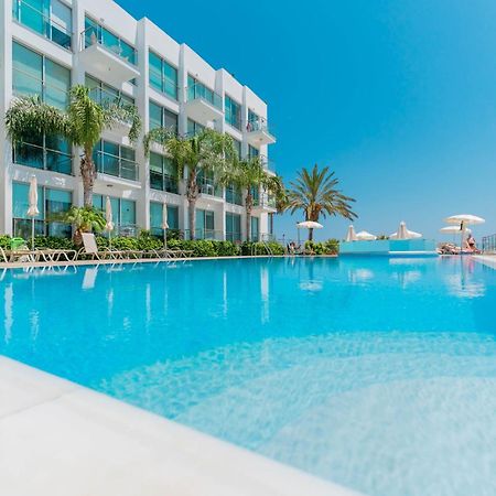 Diana - Coralli Beachfront Apartment Protaras Exterior photo