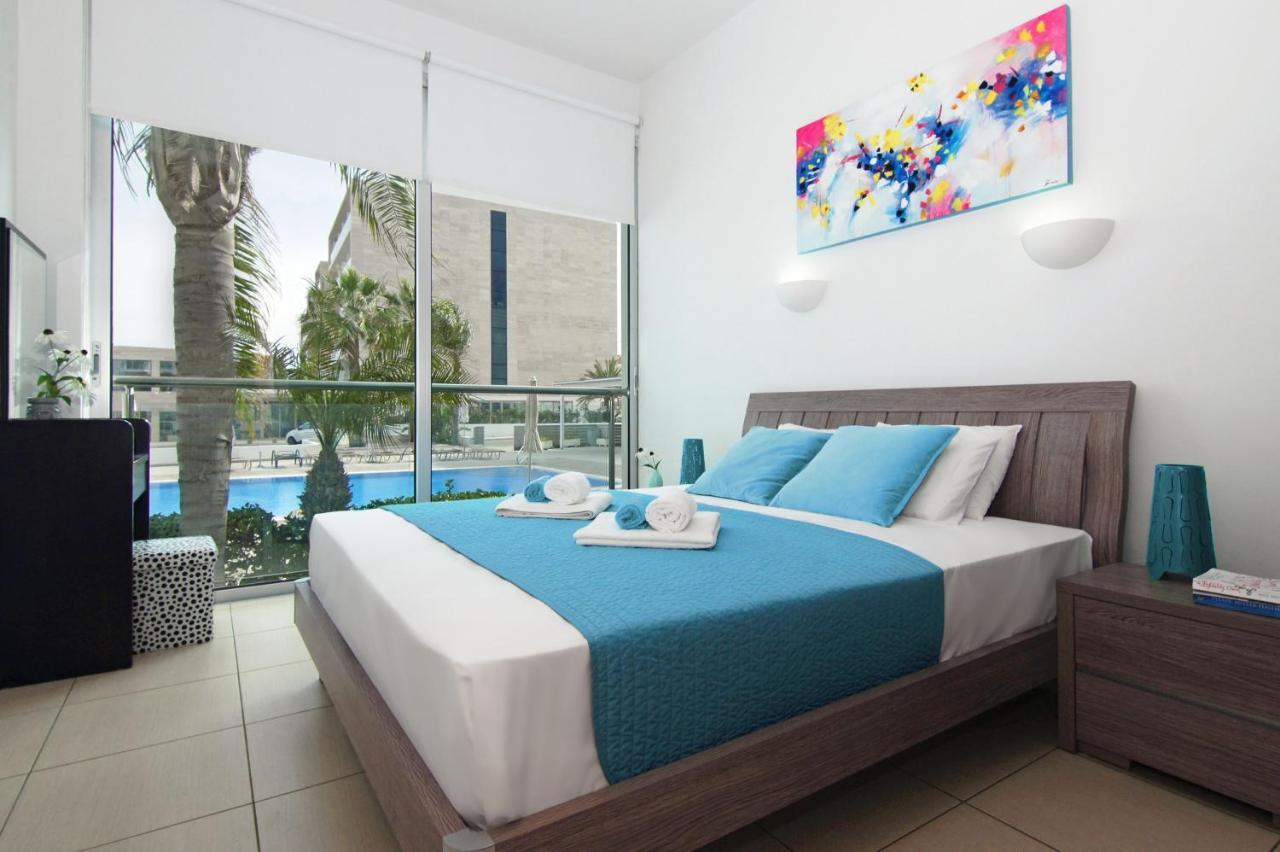 Diana - Coralli Beachfront Apartment Protaras Exterior photo